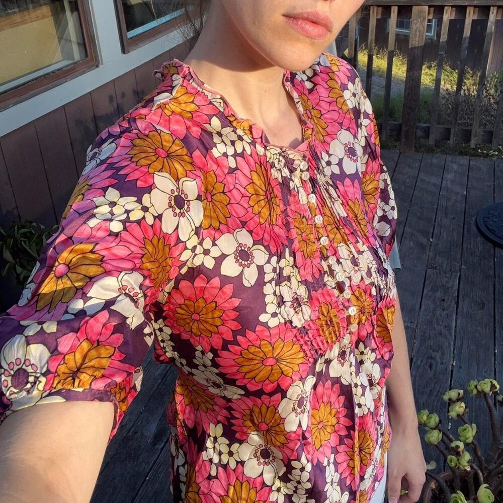 vintage floral 100% silk blouse